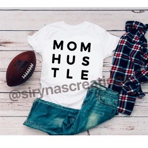 Mom hustle T-shirt